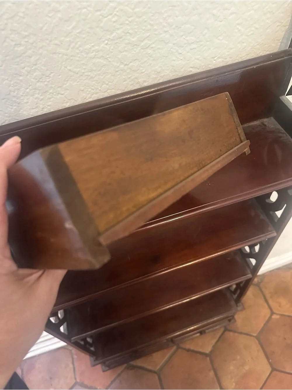 Chippendale cherry 4 drawer 4 tier freestanding or wall hang shelves